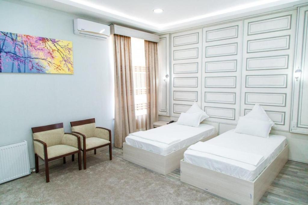 Shedevr Plaza Hotel Namangán Kültér fotó