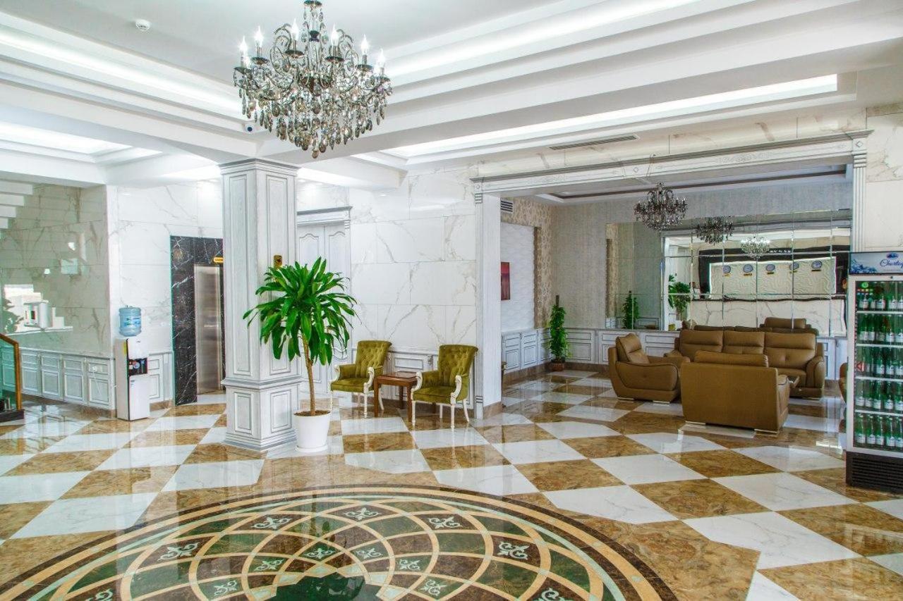 Shedevr Plaza Hotel Namangán Kültér fotó