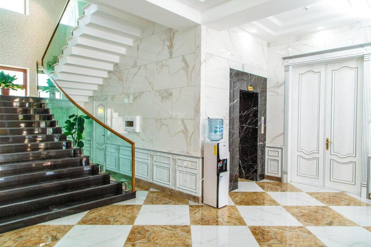 Shedevr Plaza Hotel Namangán Kültér fotó